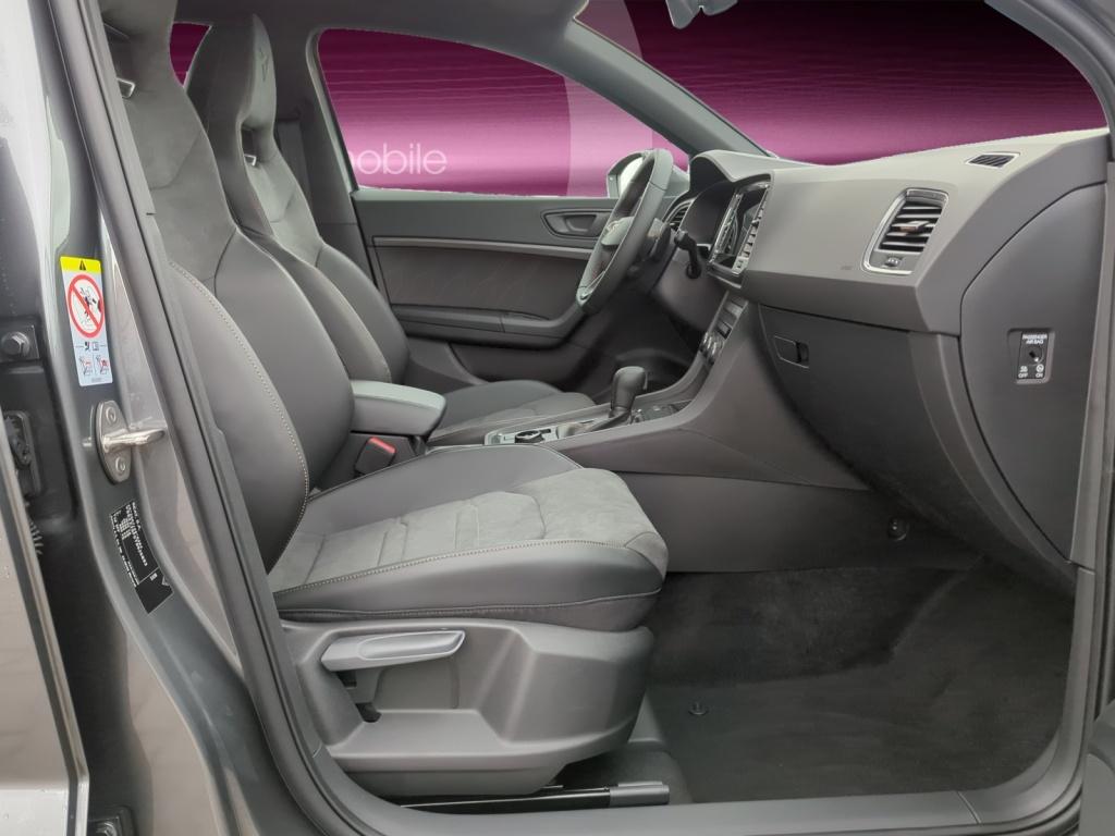 Ateca 1.5 TSI 7G-DSG+NAVI+SHZ+KESSY+AHK+360°KAM