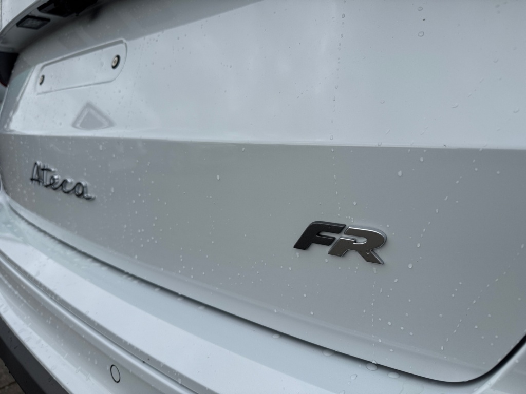Ateca 2.0 TDI FR 7-G DSG+NAVI+PANO+AHK+XL PAKET