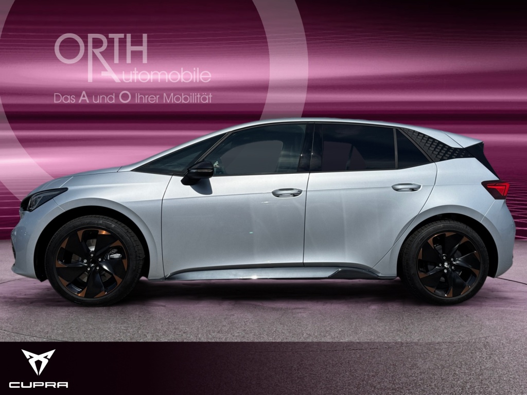 Born Edition Dynamic 231PS NAVI+SHZ+ACC+RFK+PDC