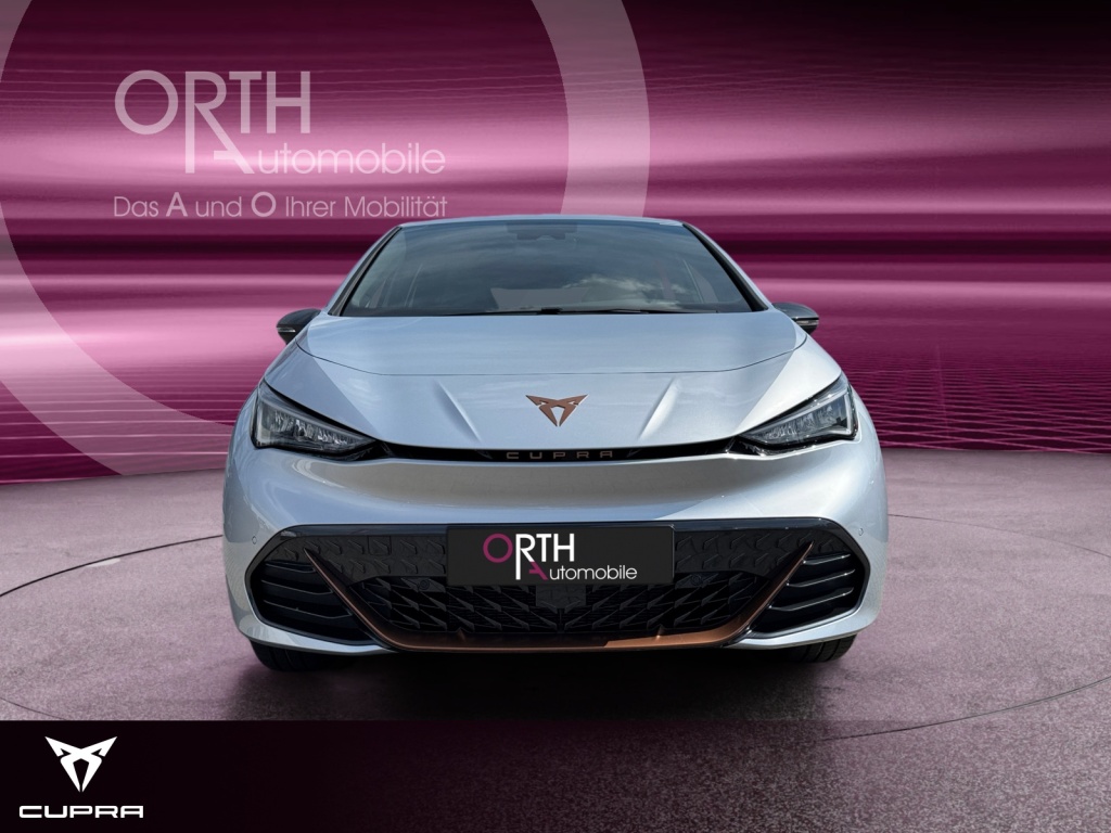 Born Edition Dynamic 231PS NAVI+SHZ+ACC+RFK+PDC