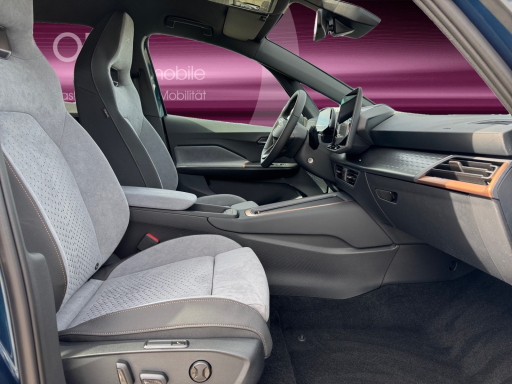 Born Edition Dynam 231PS 60kWh NAVI+SHZ+LED+PDC