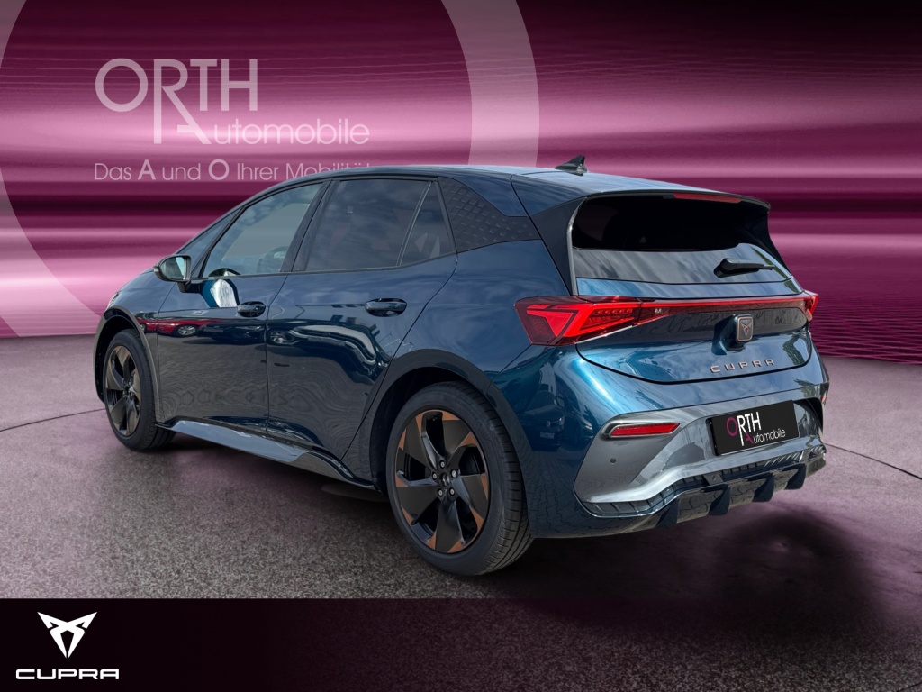 Born Edition Dynam 231PS 60kWh NAVI+SHZ+LED+PDC