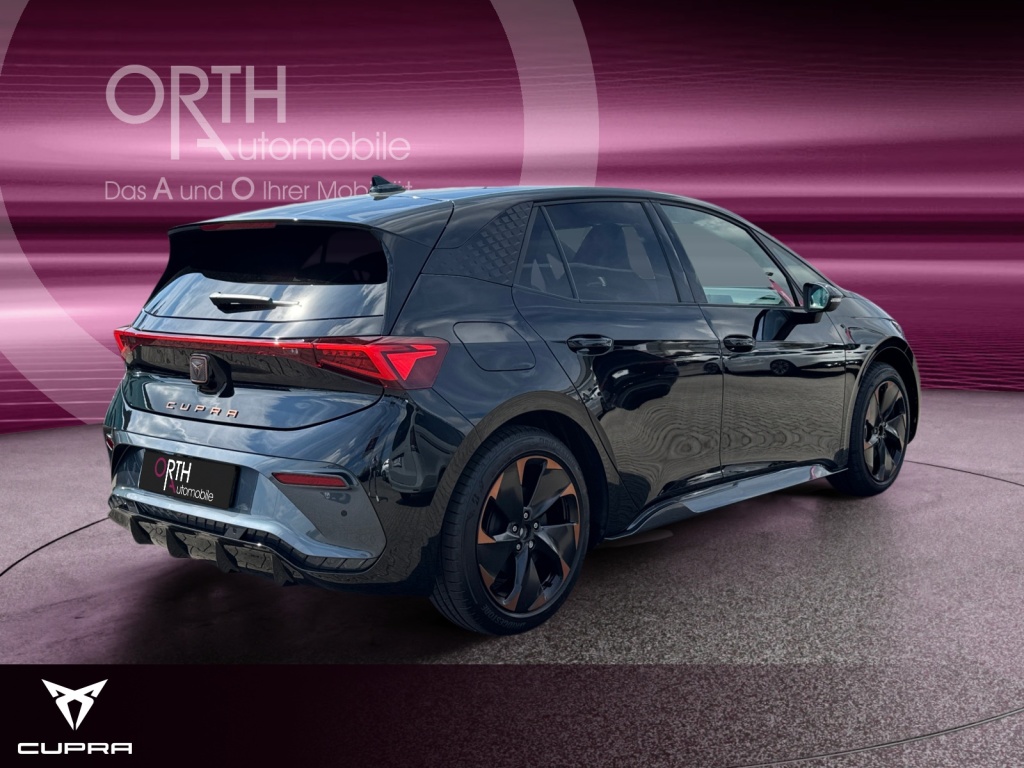 Born Edition Dynamic 231PS NAVI+SHZ+eBOOST+ACC