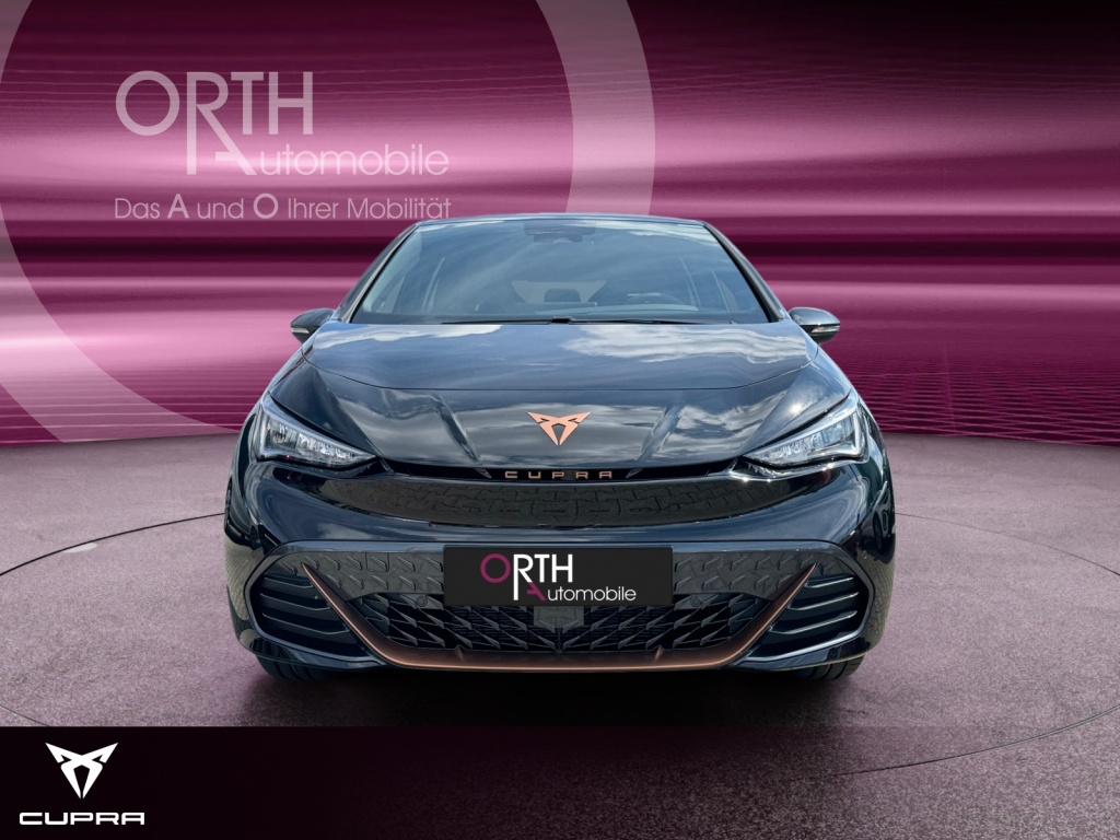 Born Edition Dynamic 231PS NAVI+SHZ+eBOOST+ACC