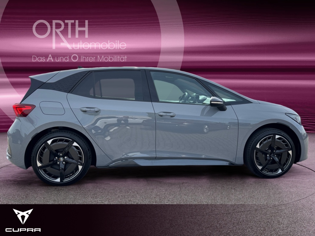 Born Edition Dynamic 231PS 79kWh HUD+HEAD-PUMP
