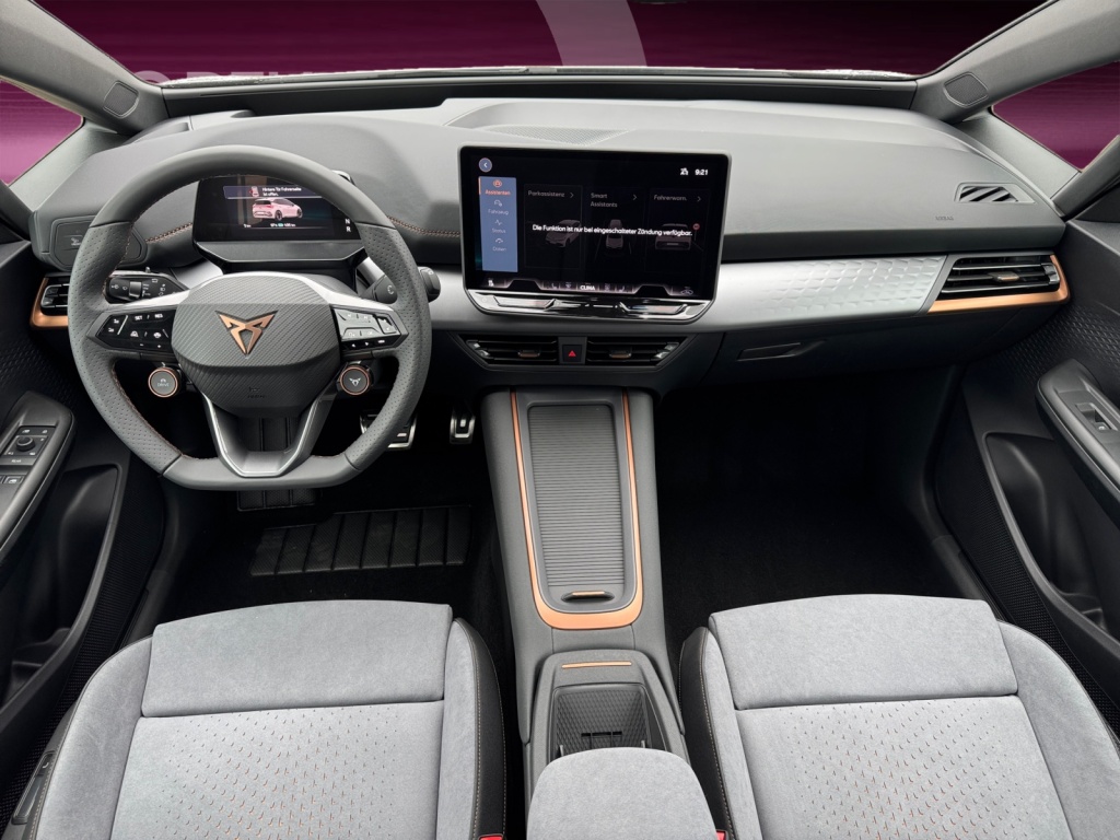 Born Dynamic 231PS 79kwh HUD+NAVI+HEAT-PUMP+LED