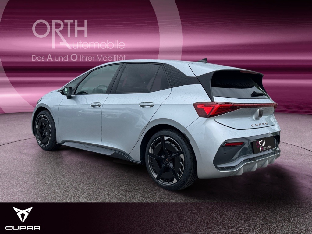 Born Dynamic 231PS 79kwh HUD+NAVI+HEAT-PUMP+LED