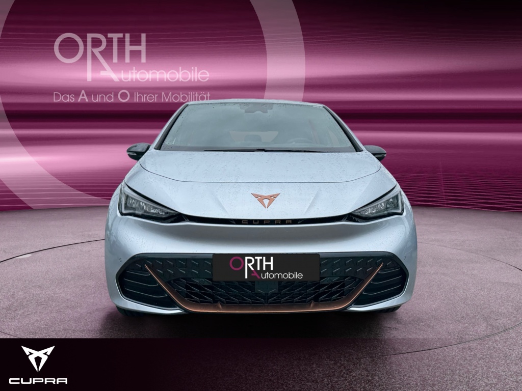 Born Dynamic 231PS 79kwh HUD+NAVI+HEAT-PUMP+LED