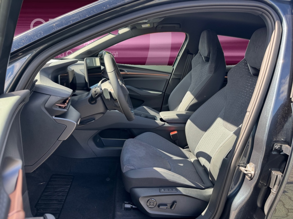 Raval Endurance Edition Dynamic 211 PS 52 kWh+