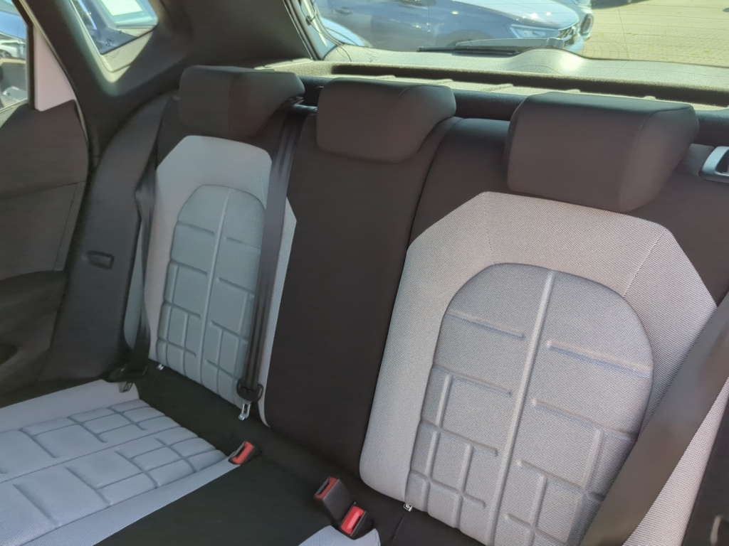 Arona 1.0 TSI FR DSG+NAVI+CARPLAY+SHZ+ACC+RFK LM