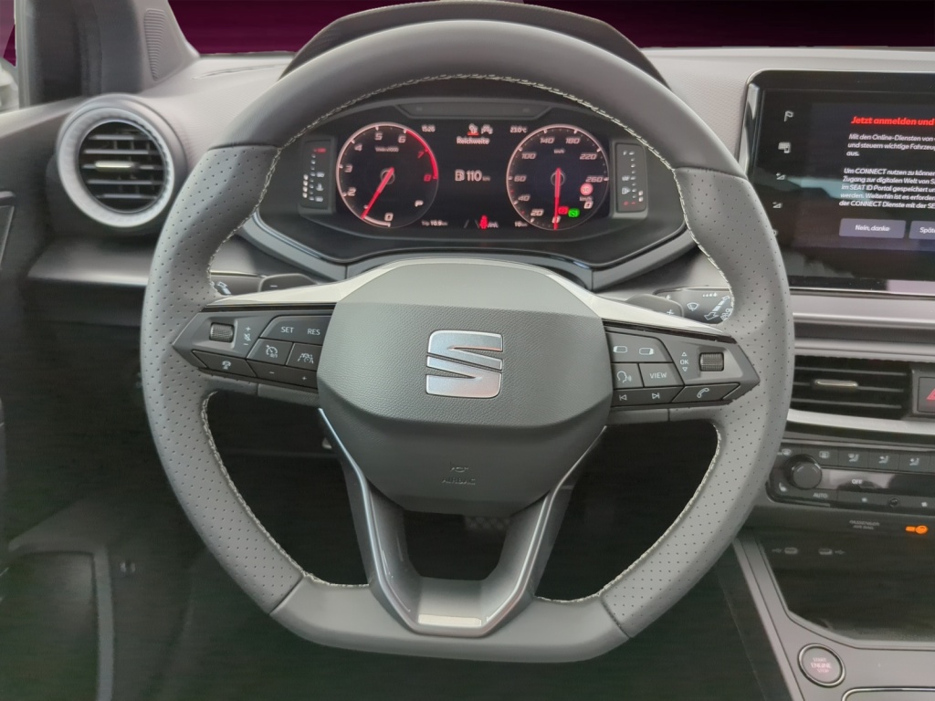Arona 1.0 TSI FR DSG+NAVI+SHZ+SOUND+LED+18+RFK