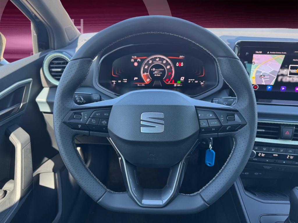 Ibiza 1.0 TSI Style DSG NAVI+SHZ+TECH-Paket+RFK