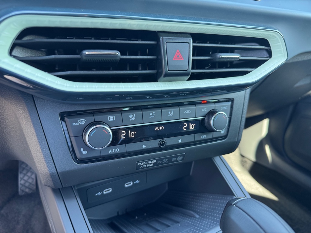 Ibiza 1.0 TSI Style DSG NAVI+SHZ+TECH-Paket+RFK